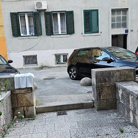 Apartment Ana