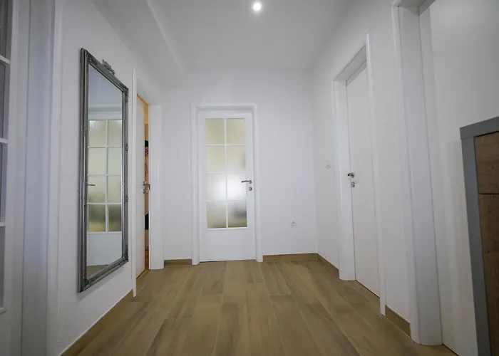 Ana Apartment